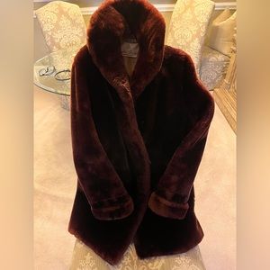 Capital Fur Co, Lansing, Michigan Sheared Fur coat. Length: Car coat